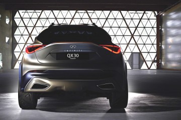 Infiniti dezvăluie QX30 la Genova